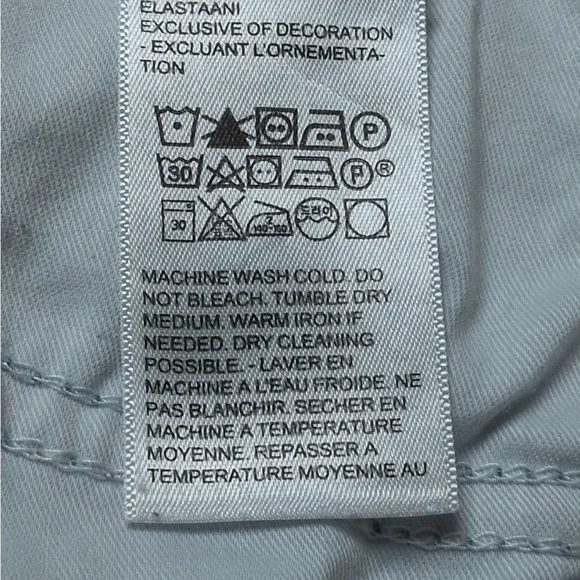 Levi’s 318 Shaping Wide Leg Jeans- Altered - Picture 14 of 15